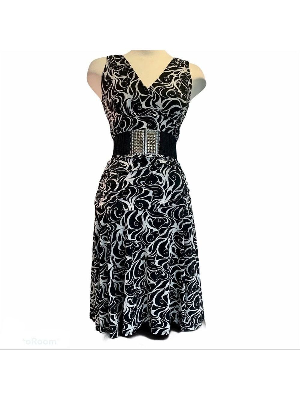 A.X.L. black and white sleeveless dress Sz L